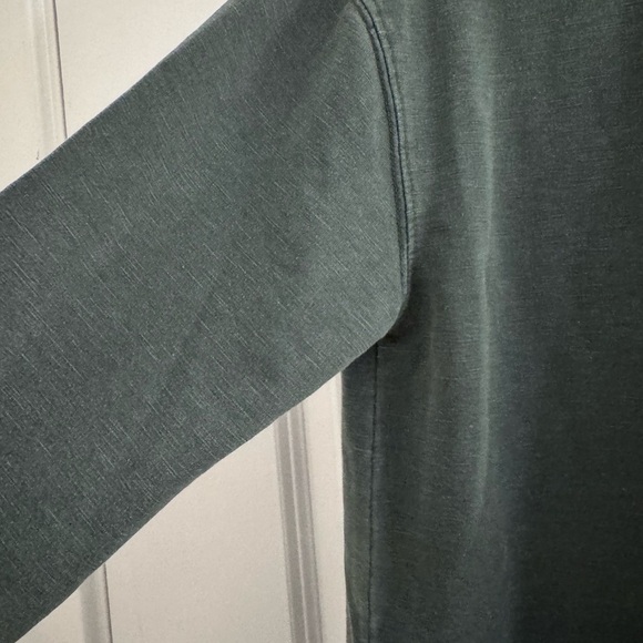 💚KNOX ROSE Gray/ Green Long Sleeve Twisted Front Swearshirt - Picture 6 of 7